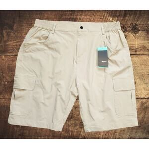 NWT Maskert Cargo Shorts Mens Size XL Nylon Spandex Stretch Beige